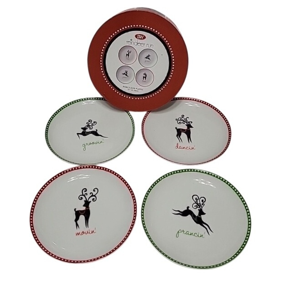 Holiday Table Decor Reindeer Run Porcelain Cocktail Plate Set of 4 Christmas